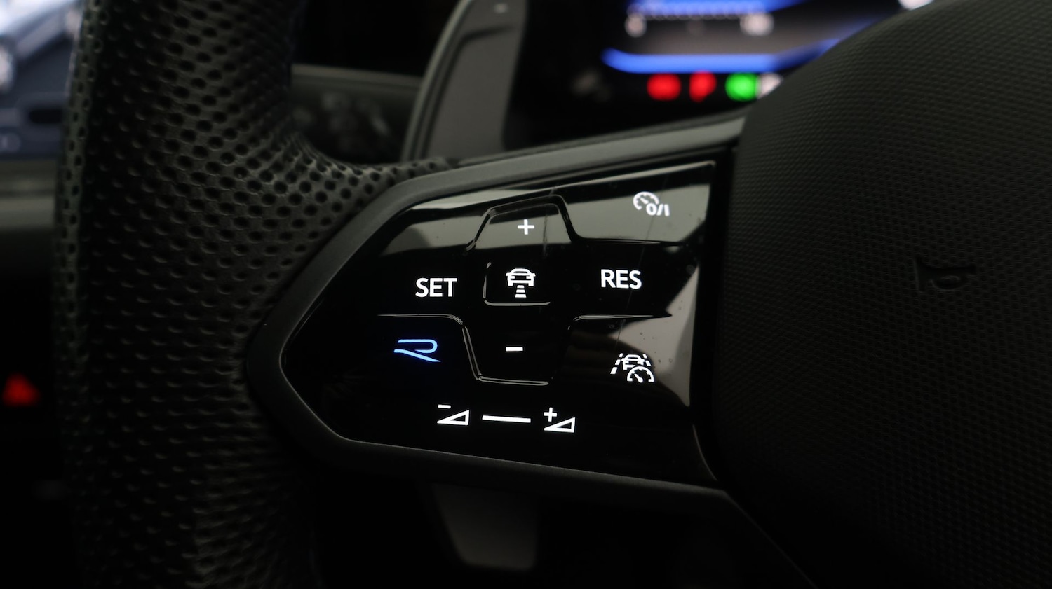 Used Volkswagen Golf 2023 for sale - 77277479: Photo 24