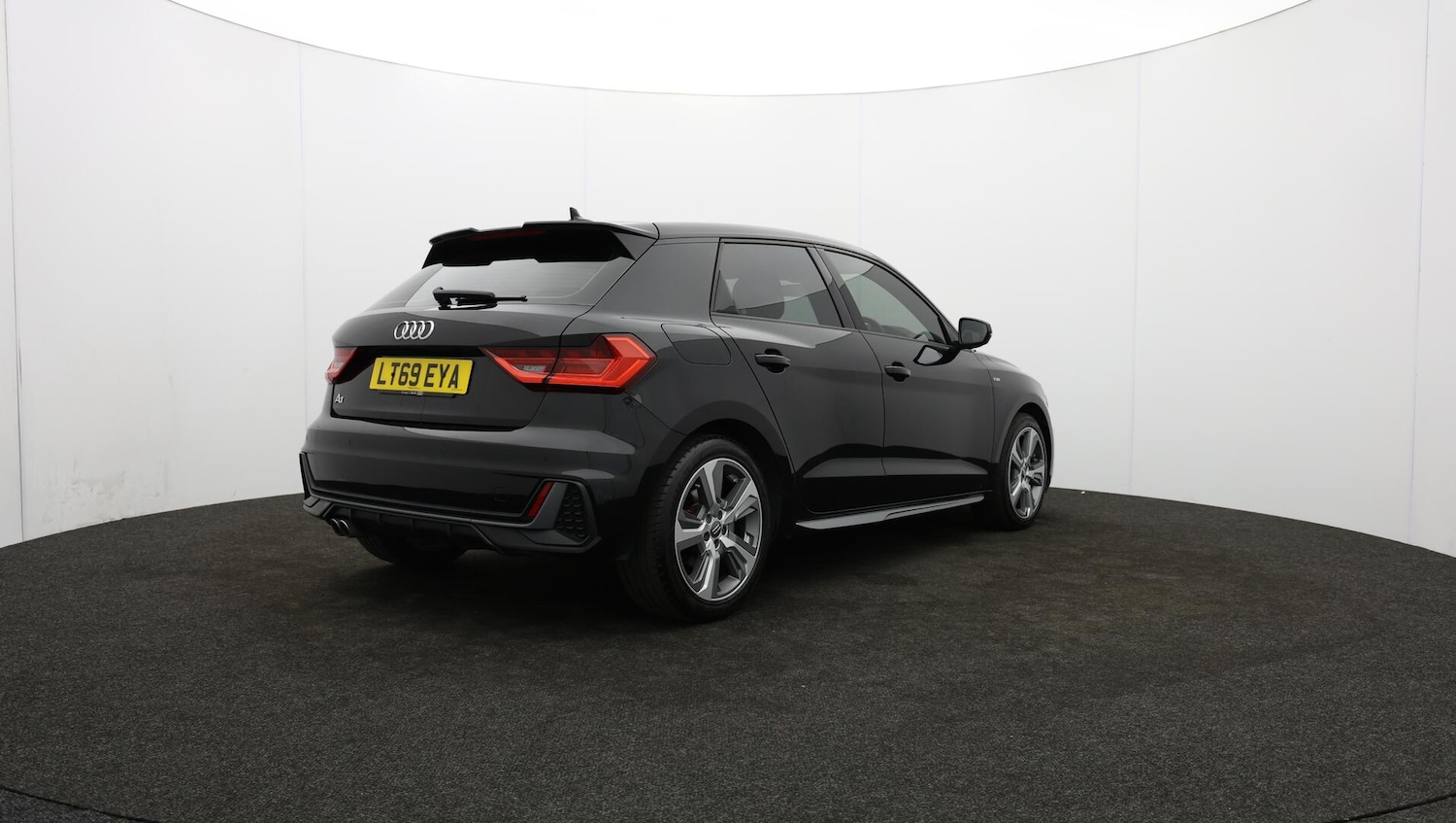 Used Audi A1 2019 for sale - 76572909: Photo 85
