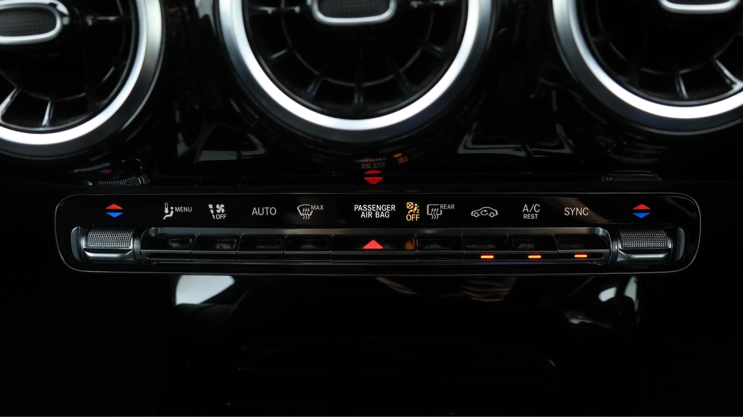 Used Mercedes-Benz CLA 2020 for sale - 76560960: Photo 13