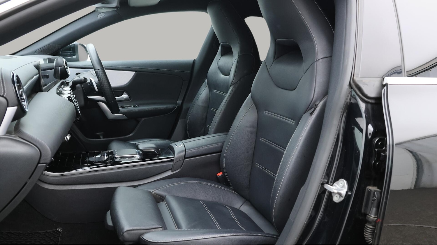 Used Mercedes-Benz CLA 2020 for sale - 76560960: Photo 15