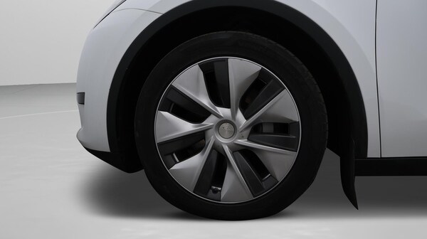Used Tesla Model Y 2023 for sale - 76001364: Photo 19