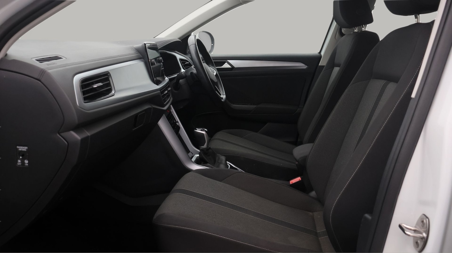 Used Volkswagen T-Roc 2023 for sale - 78018513: Photo 14