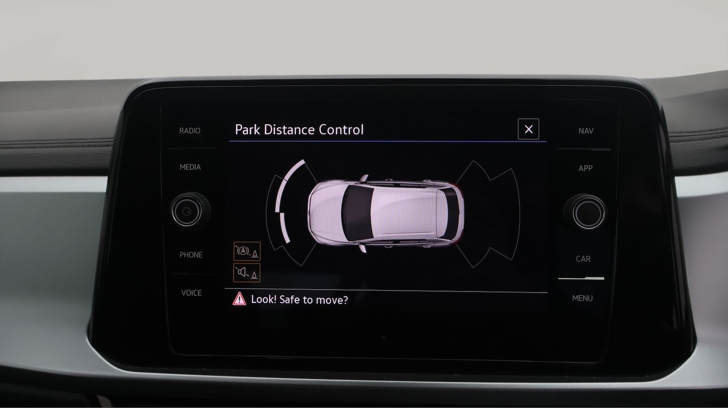 Used Volkswagen T-Roc 2023 for sale - 78018513: Photo 25