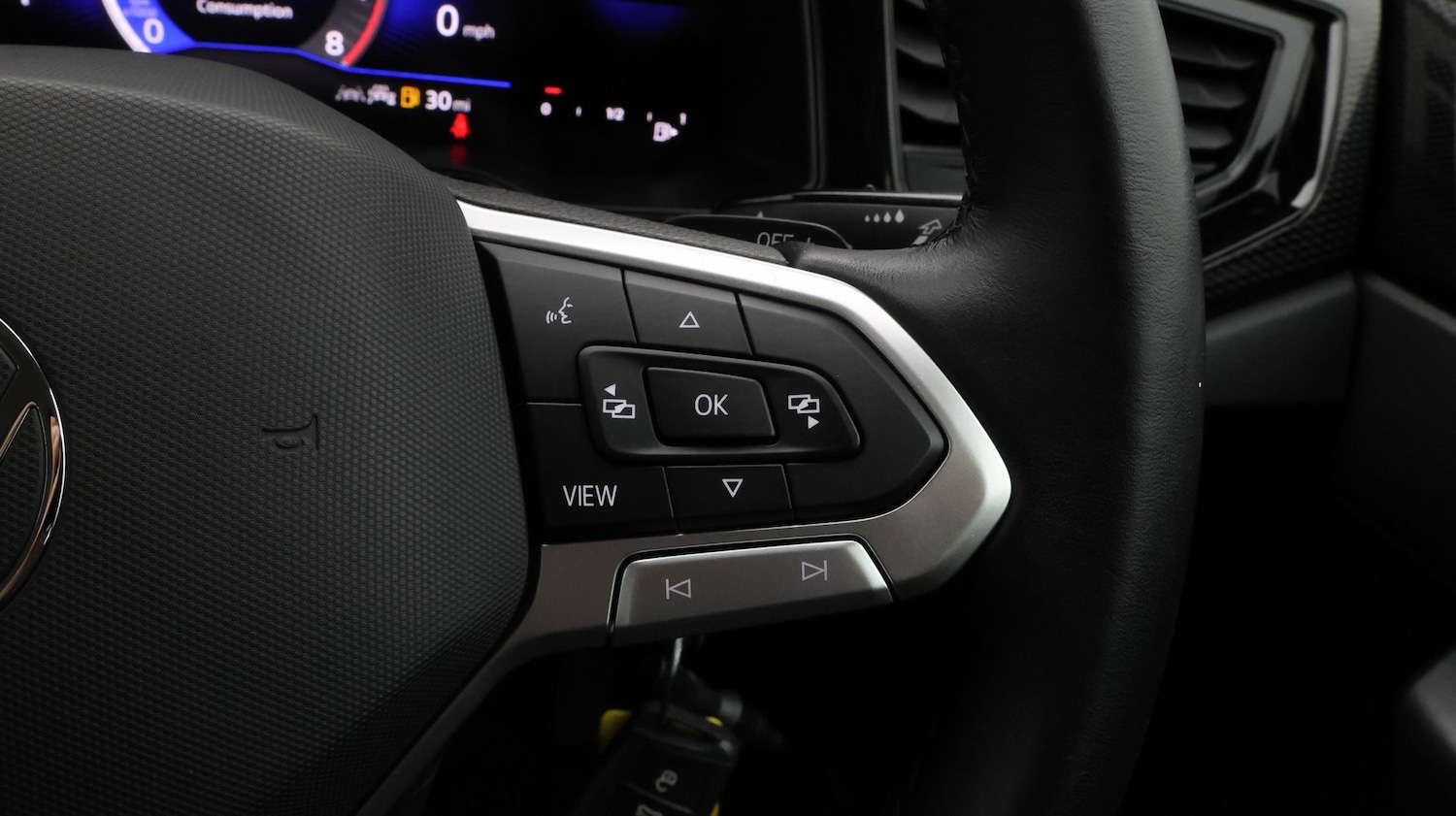 Used Volkswagen Polo 2024 for sale - 77628781: Photo 24