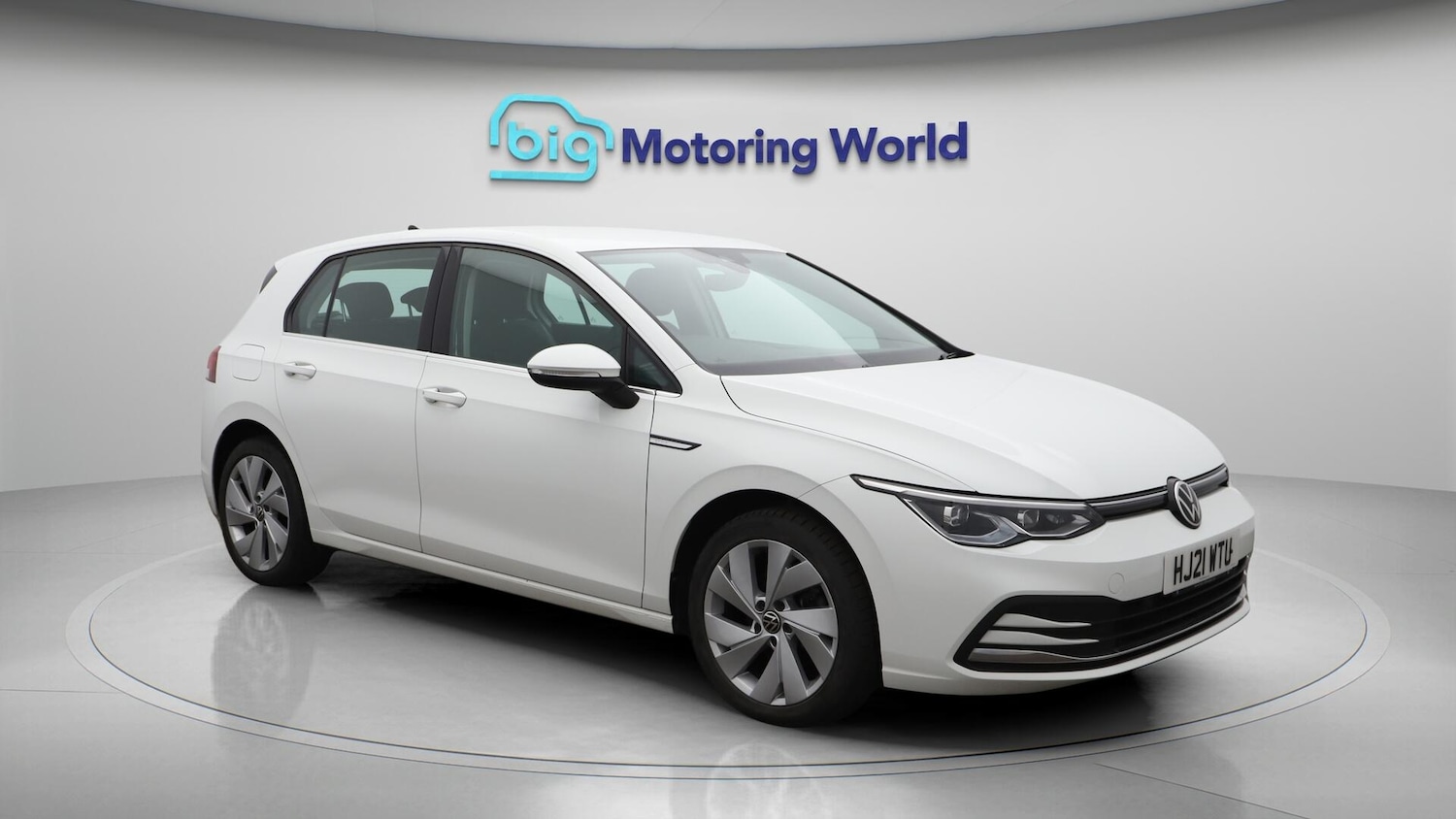 Used Volkswagen Golf 2021 for sale - 76457544: Photo 2