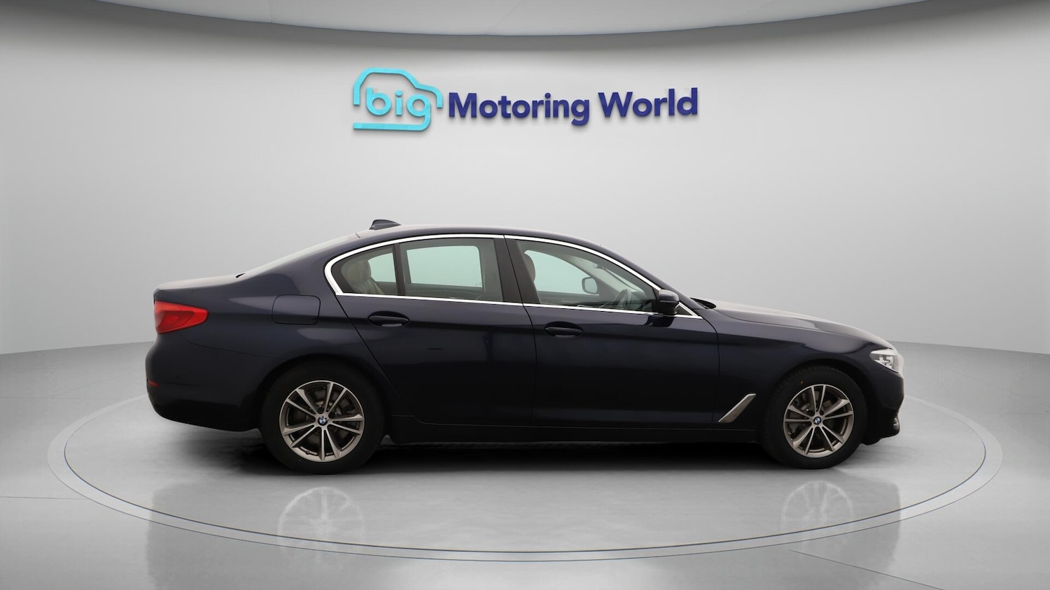 Used BMW 5 Series 2019 for sale - 76348971: Photo 9