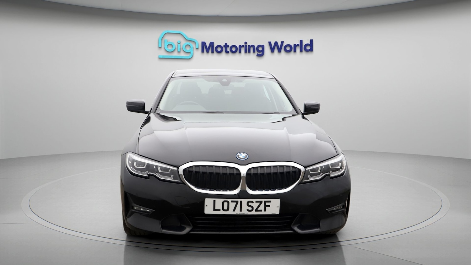 Used BMW 3 Series 2022 for sale - 77296382: Photo 2