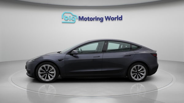 Used Tesla Model 3 2021 for sale - 76179791: Photo 5