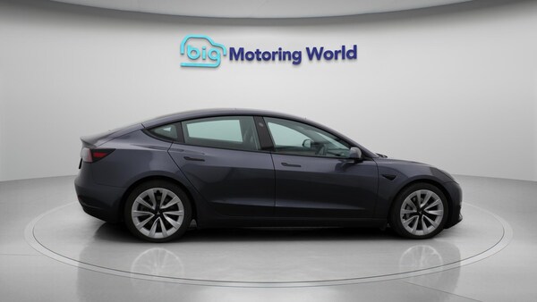 Used Tesla Model 3 2021 for sale - 76179791: Photo 9