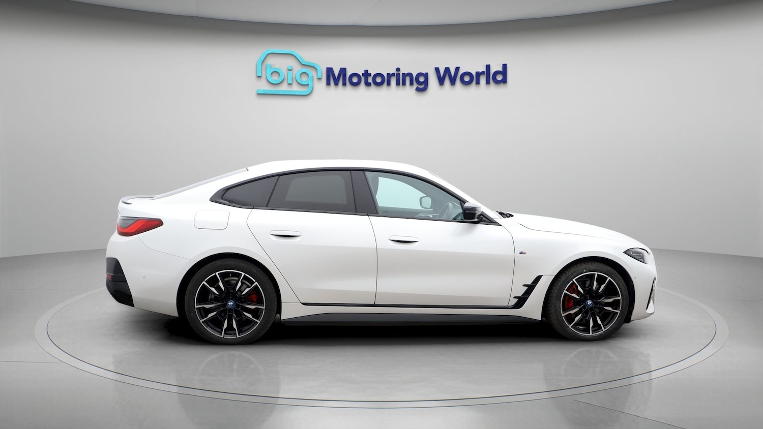 Used BMW i4 2024 for sale - 77934888: Photo 8