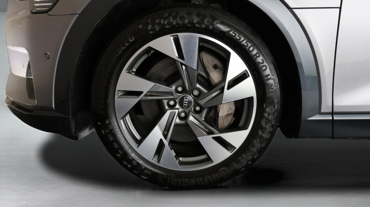 Used Audi e-tron 2021 for sale - 76072304: Photo 19