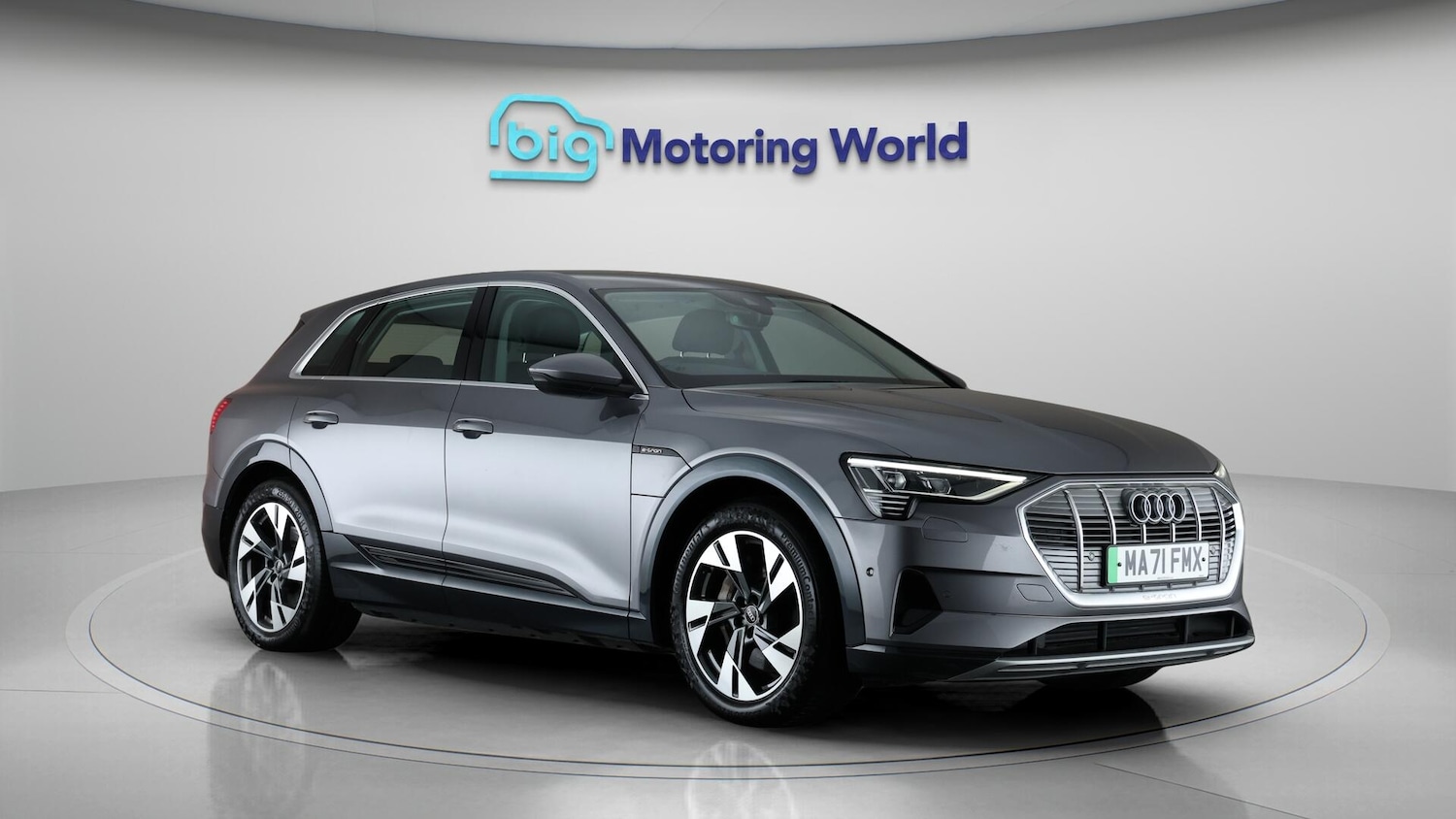 Used Audi e-tron 2021 for sale - 76072304: Photo 2