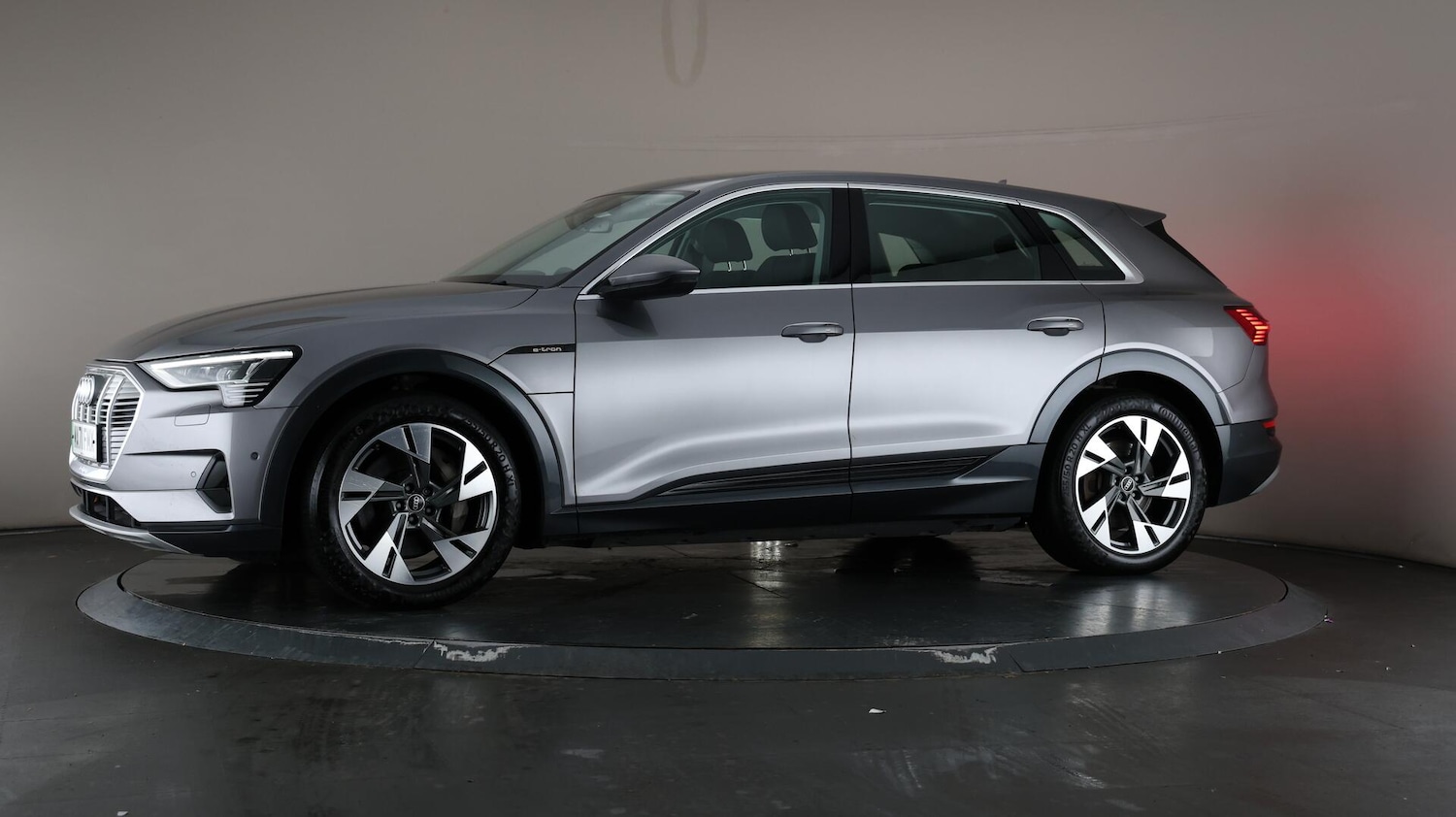 Used Audi e-tron 2021 for sale - 76072304: Photo 44