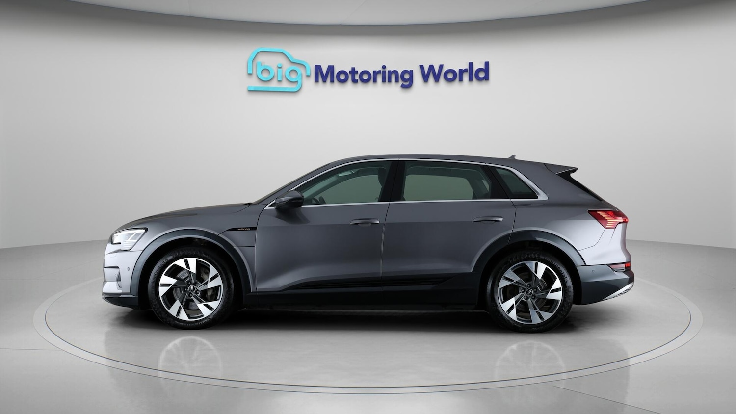 Used Audi e-tron 2021 for sale - 76072304: Photo 5