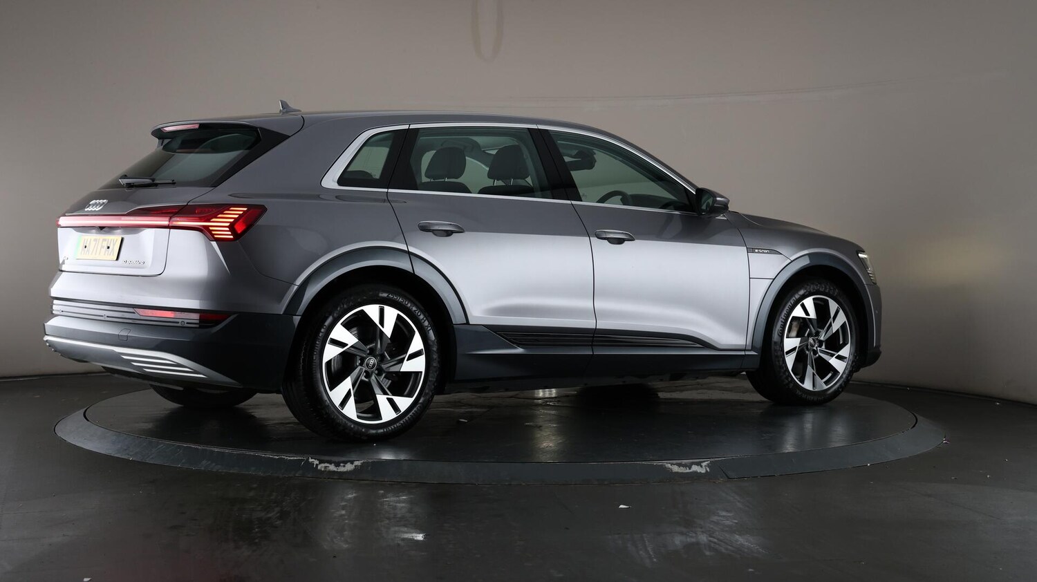 Used Audi e-tron 2021 for sale - 76072304: Photo 69