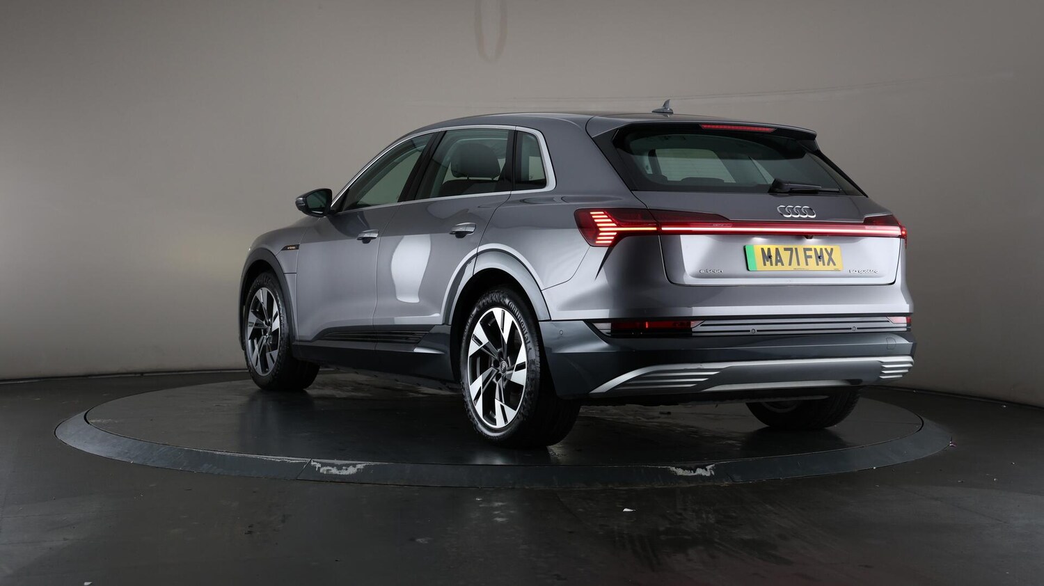 Used Audi e-tron 2021 for sale - 76072304: Photo 72