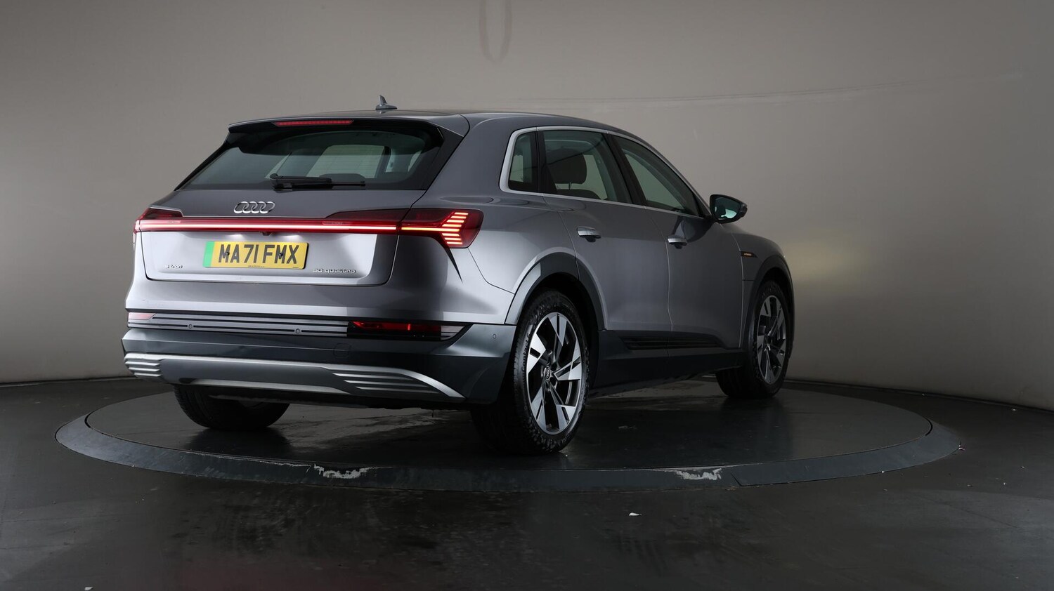 Used Audi e-tron 2021 for sale - 76072304: Photo 73