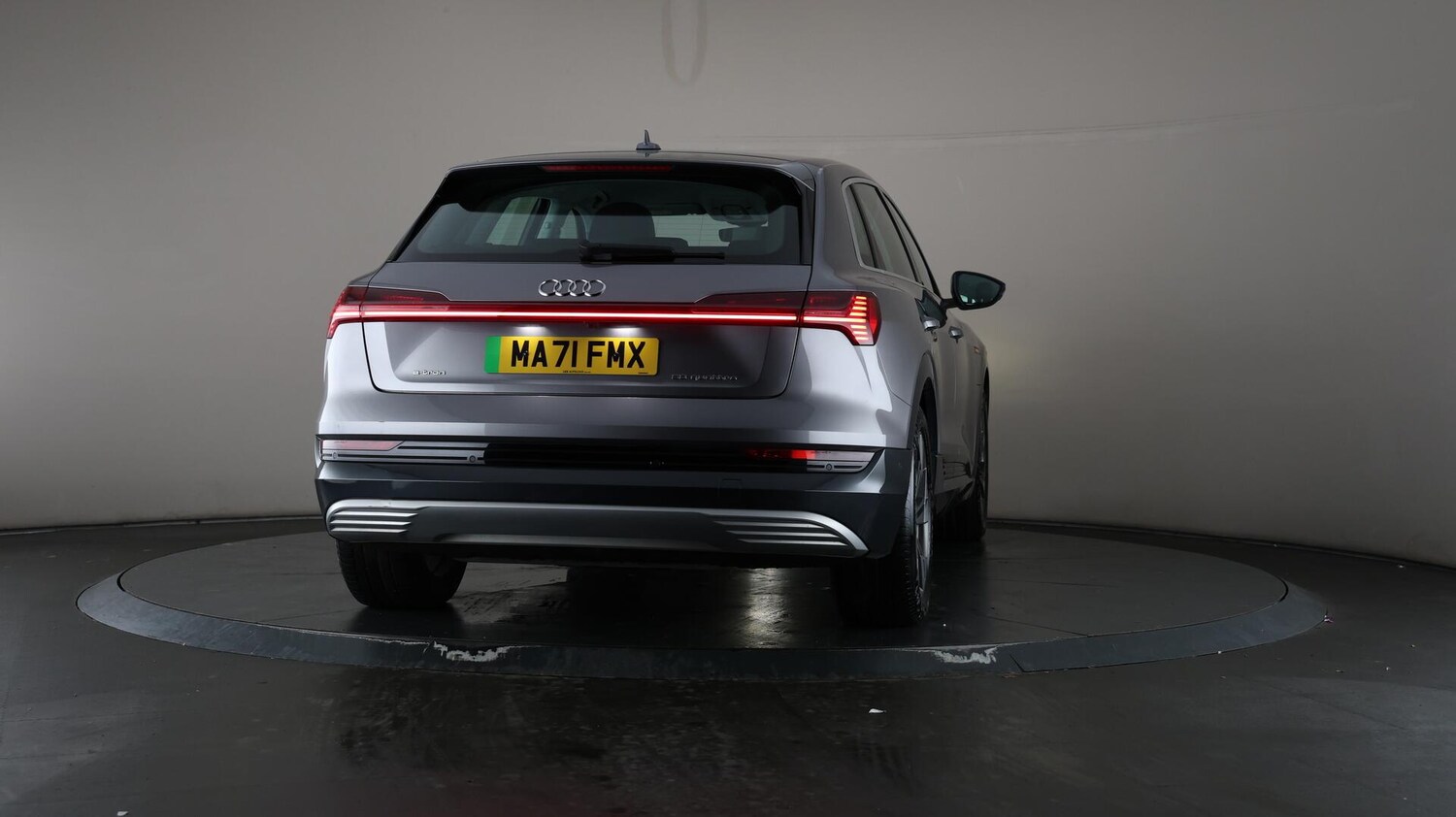 Used Audi e-tron 2021 for sale - 76072304: Photo 75