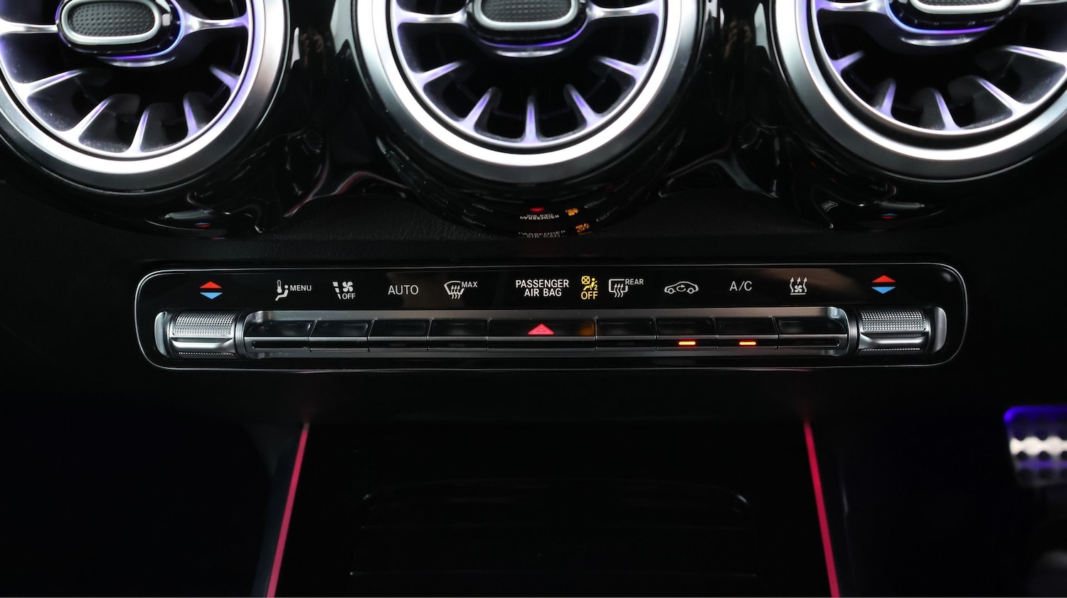 Used Mercedes-Benz EQB 2023 for sale - 77917447: Photo 12