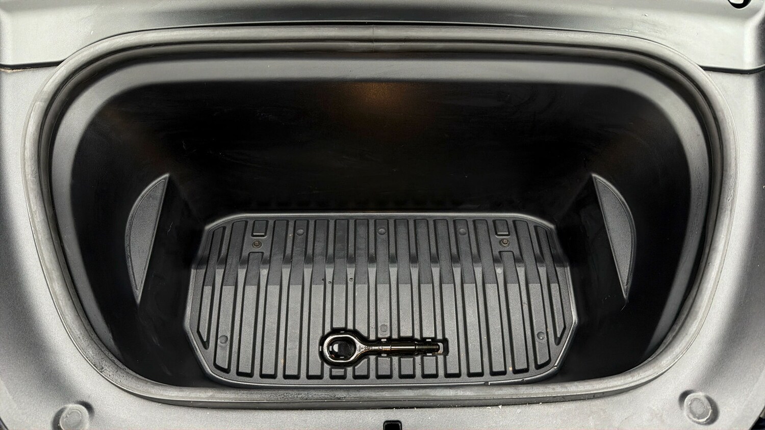 Used Tesla Model Y for sale - 78078789: Photo 18