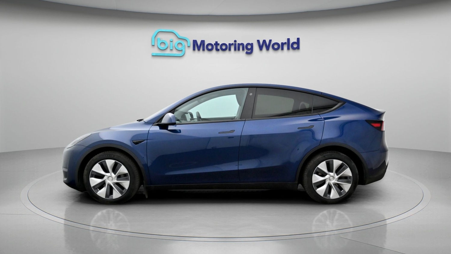 Used Tesla Model Y for sale - 78078789: Photo 4