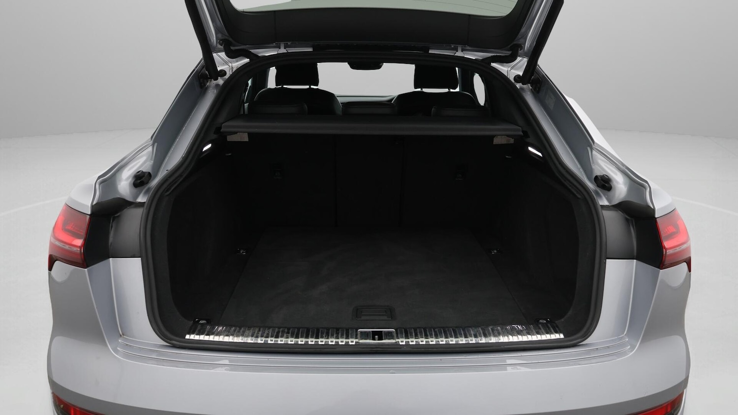 Used Audi e-tron 2022 for sale - 76619655: Photo 18