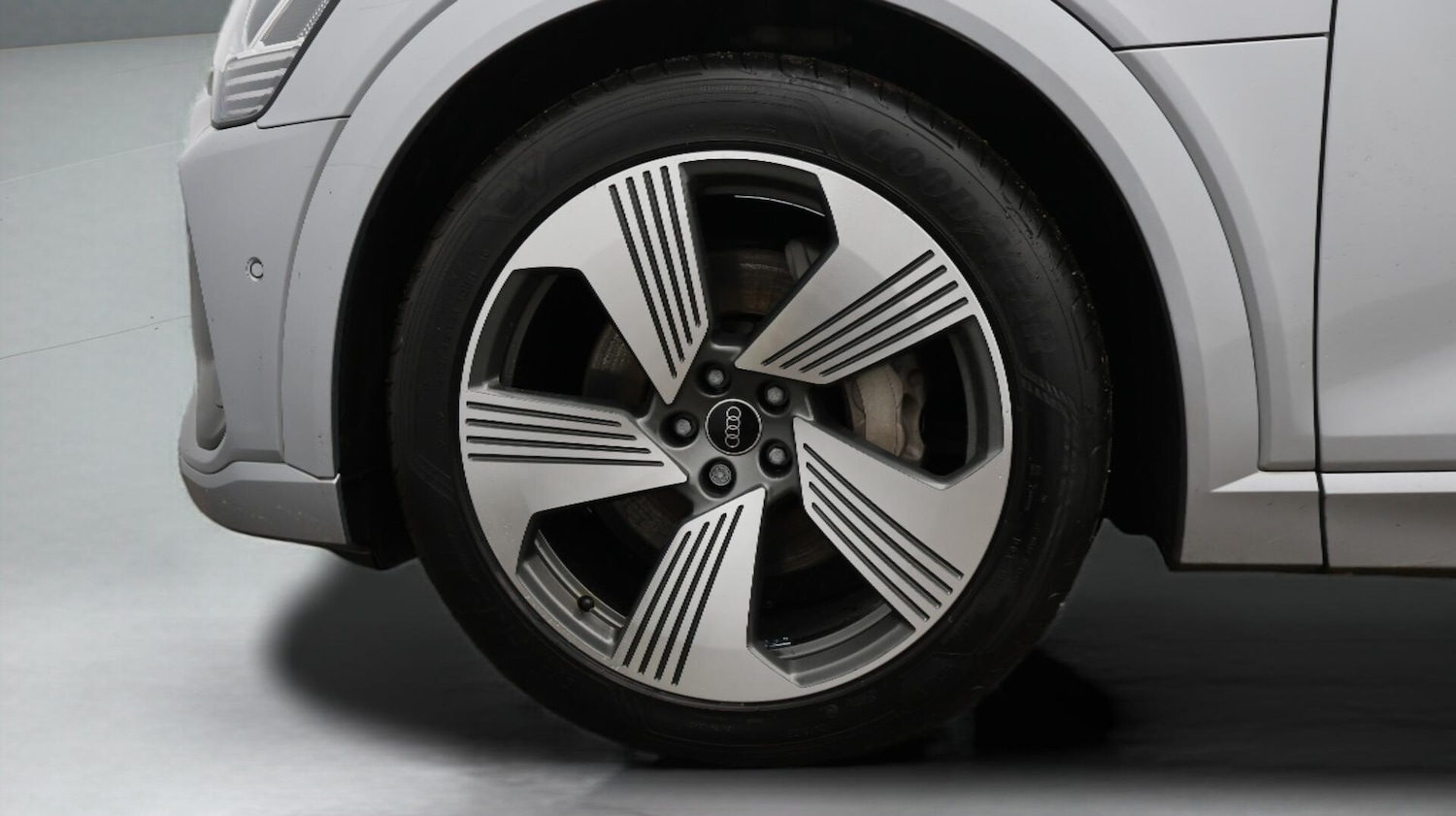 Used Audi e-tron 2022 for sale - 76619655: Photo 19