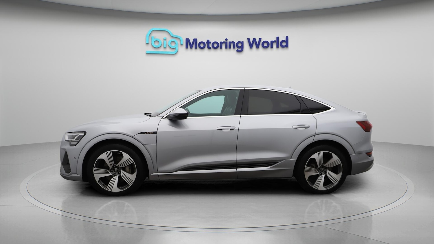 Used Audi e-tron 2022 for sale - 76619655: Photo 5