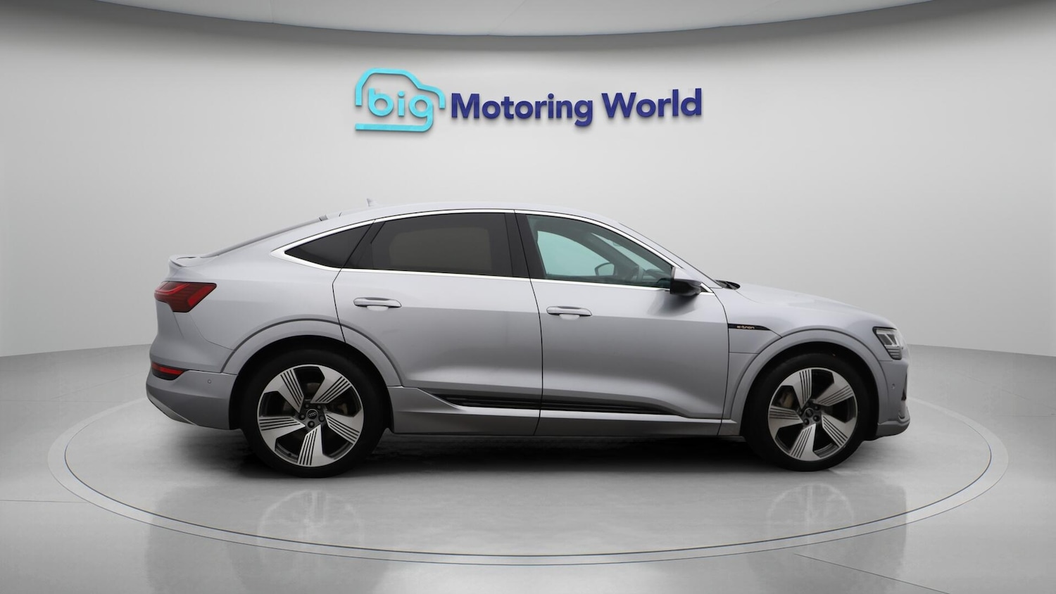 Used Audi e-tron 2022 for sale - 76619655: Photo 9