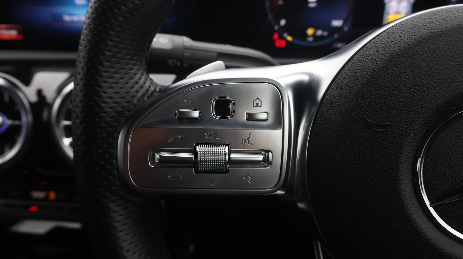 Used Mercedes-Benz CLA 2020 for sale - 76399260: Photo 25