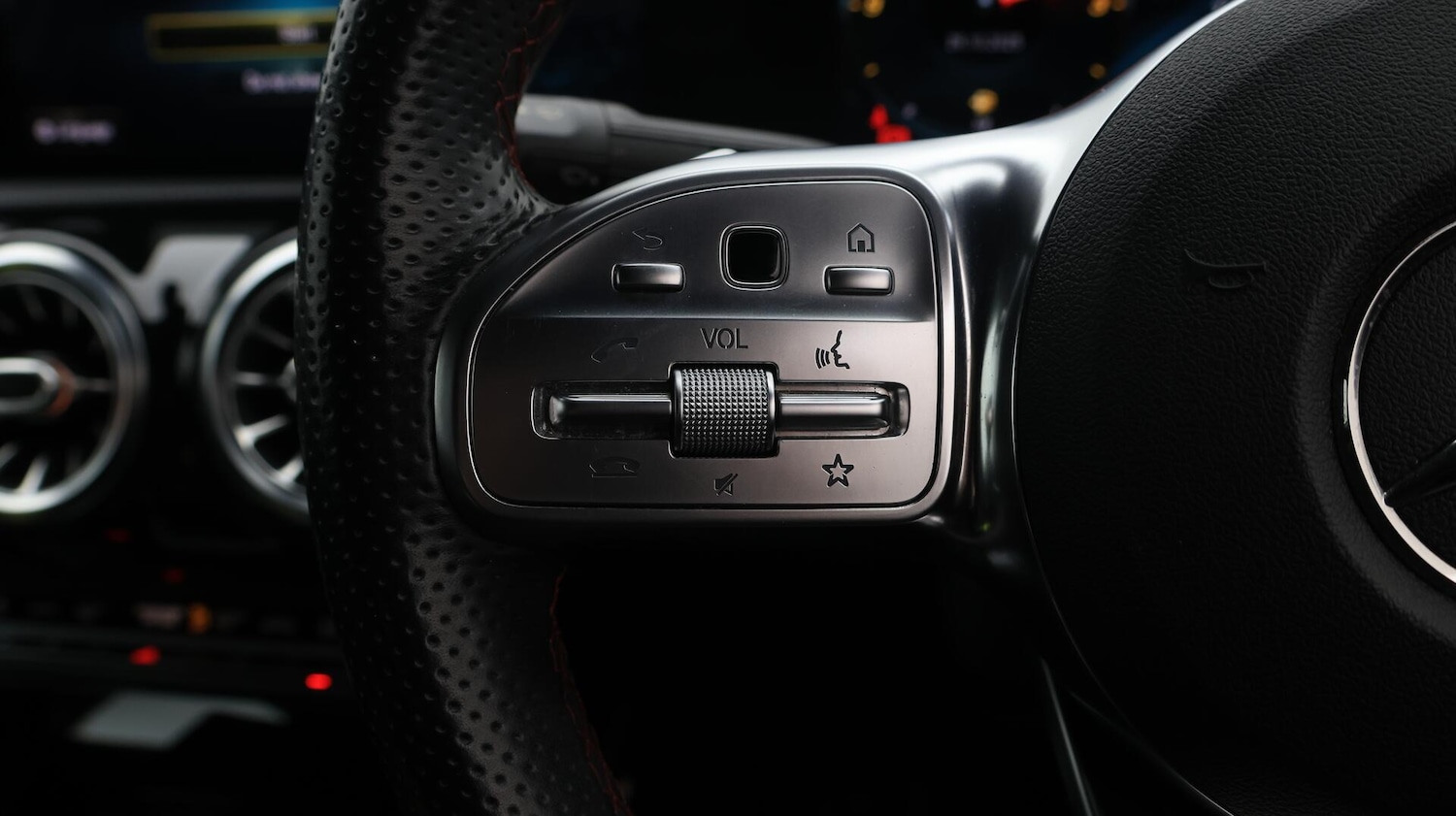 Used Mercedes-Benz A-Class 2020 for sale - 76433030: Photo 23