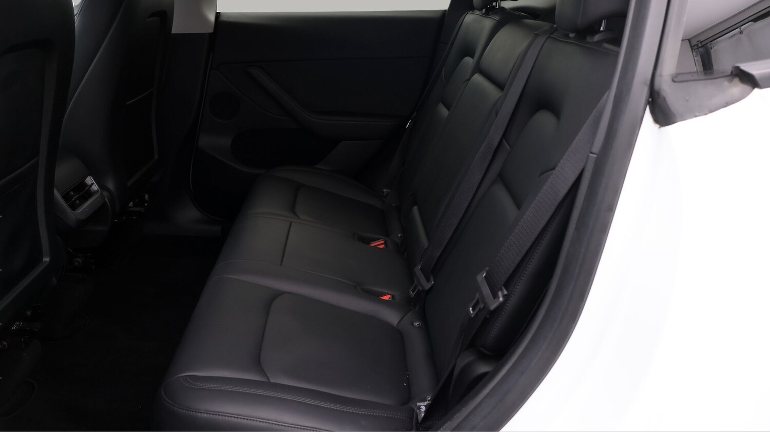 Used Tesla Model Y 2022 for sale - 77249130: Photo 16