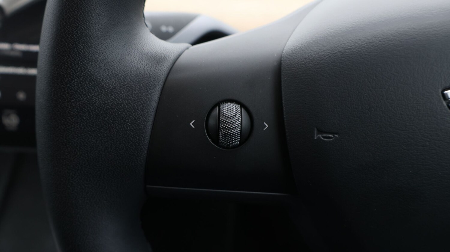 Used Tesla Model Y 2022 for sale - 77249130: Photo 23