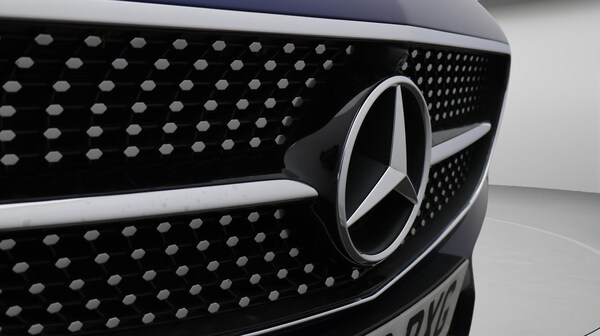 Used Mercedes-Benz E-Class 2020 for sale - 75978034: Photo 25