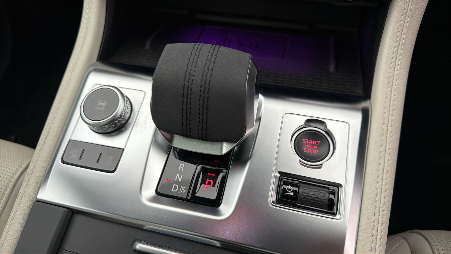 Used Jaguar F-Pace 2023 for sale - 78000872: Photo 25