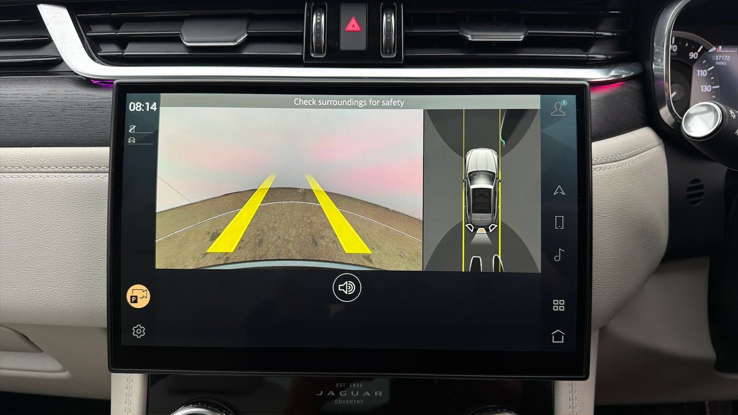 Used Jaguar F-Pace 2023 for sale - 78000872: Photo 27