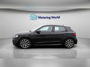 Used Audi A1 2024 for sale - 77247512: Photo