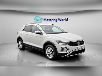 Used Volkswagen T-Roc 2023 for sale - 79462960: Photo