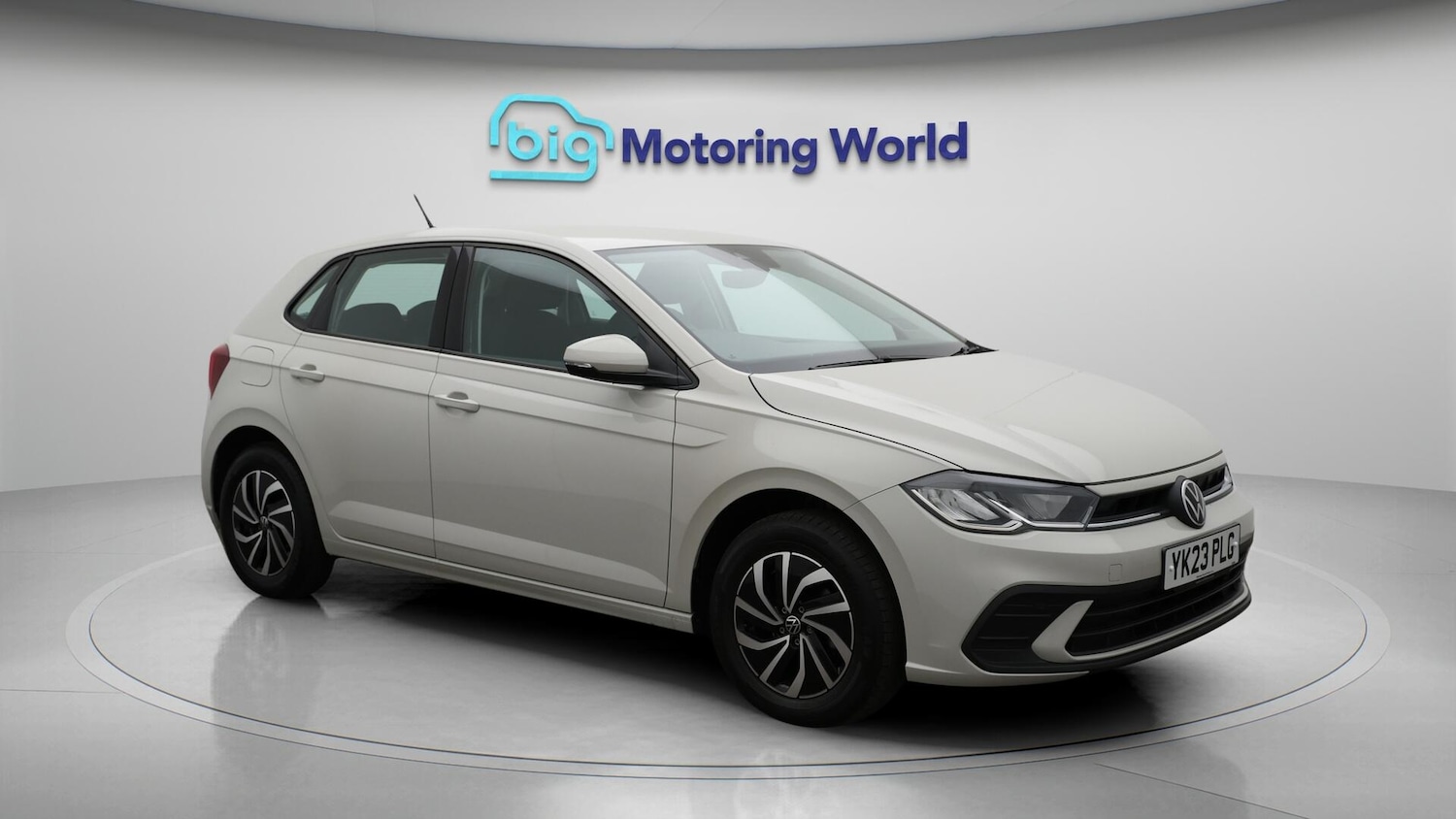 Used Volkswagen Polo 2023 for sale - 76512732: Photo 2