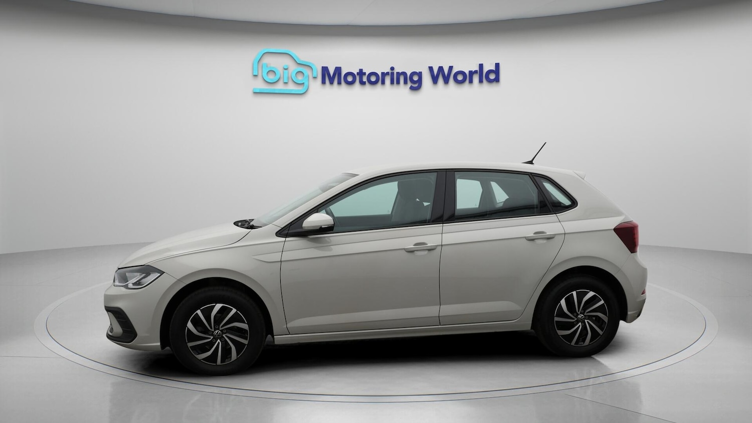 Used Volkswagen Polo 2023 for sale - 76512732: Photo 5