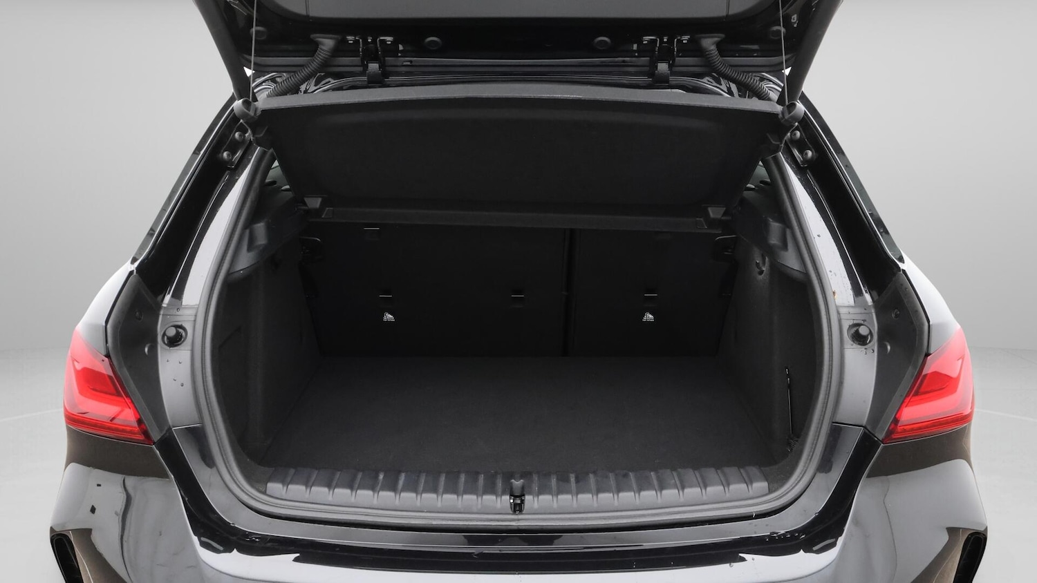 Used BMW 1 Series 2024 for sale - 76457140: Photo 18