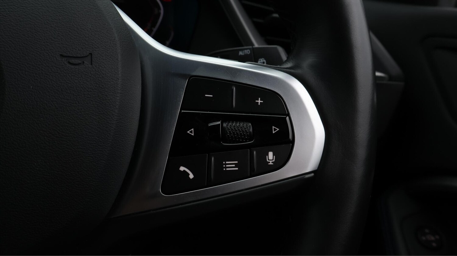 Used BMW 1 Series 2024 for sale - 76457140: Photo 28