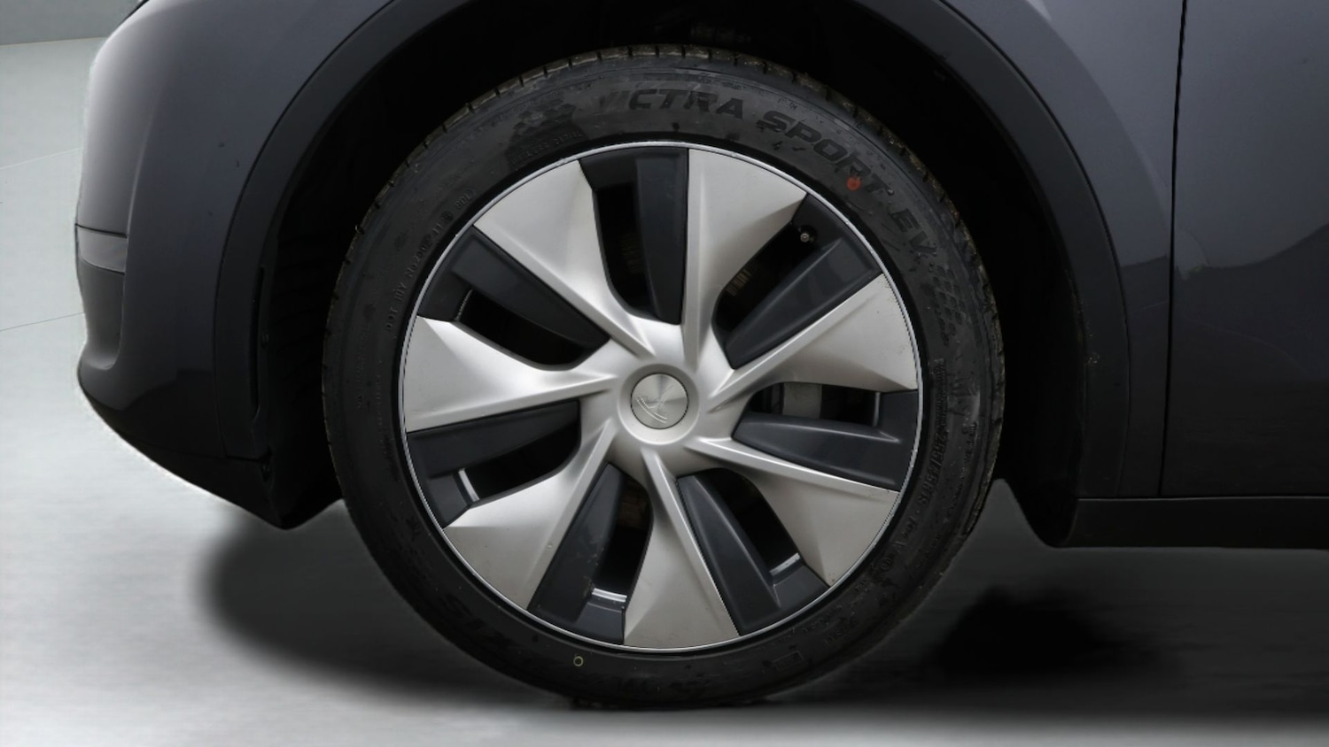 Used Tesla Model Y 2023 for sale - 77260999: Photo 18