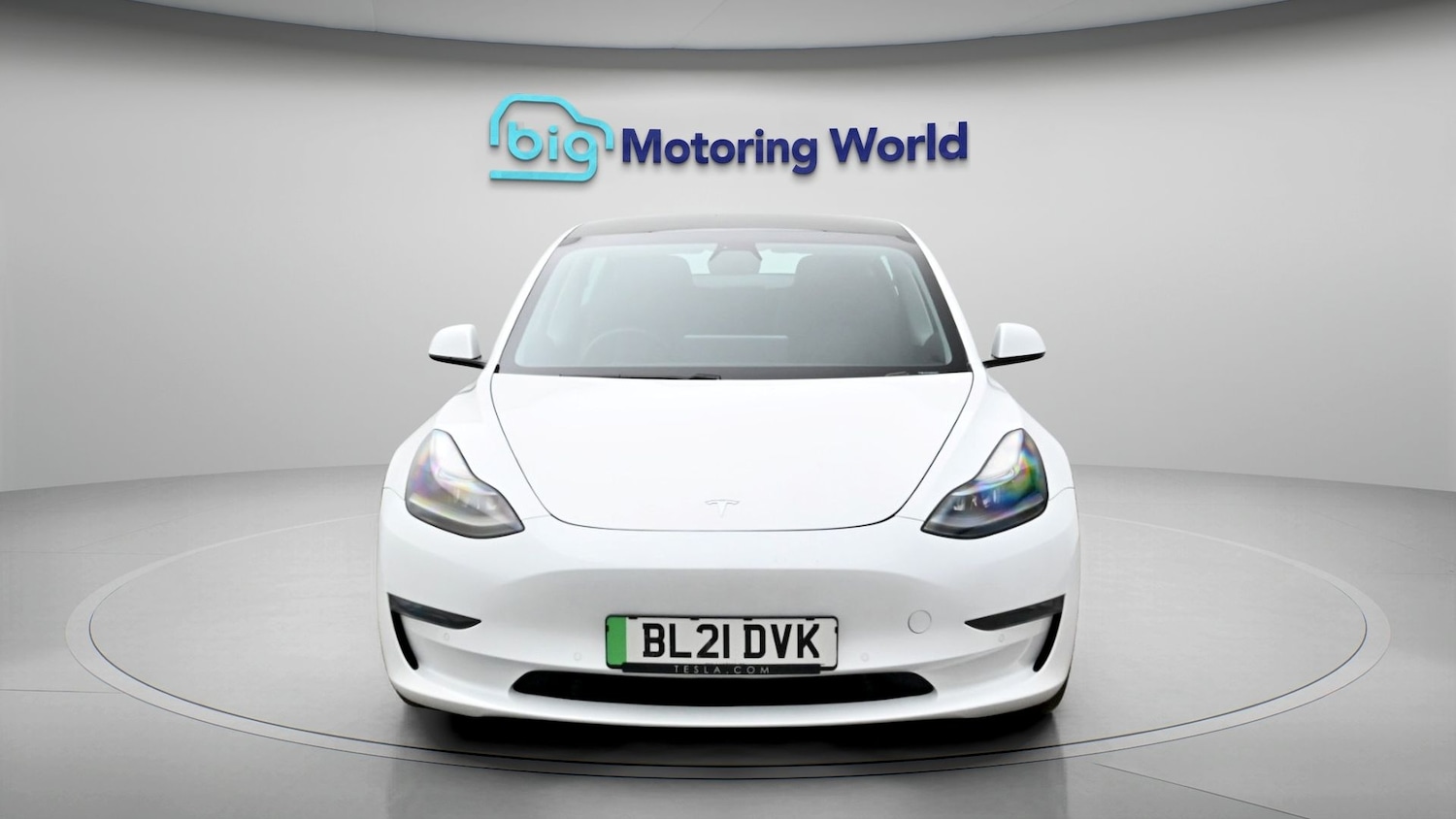 Used Tesla Model 3 2021 for sale - 77932484: Photo 2
