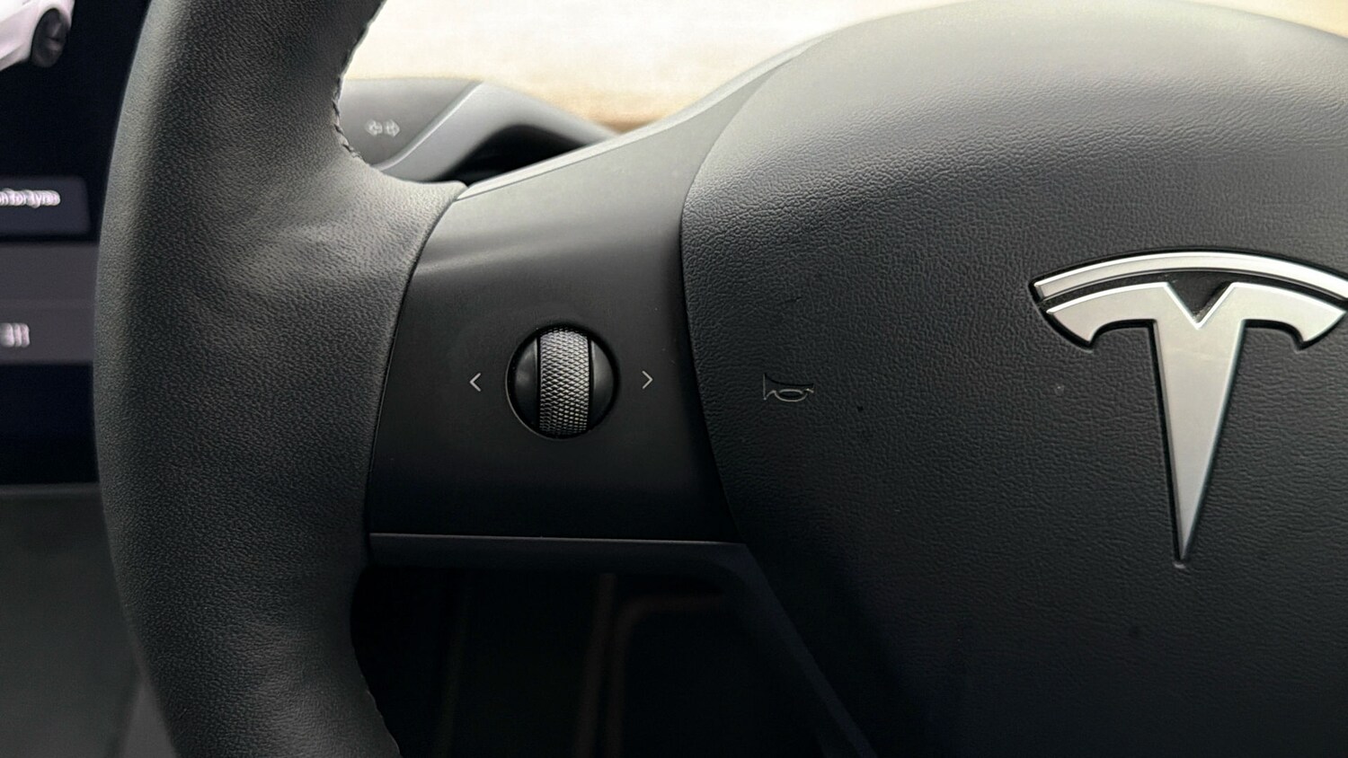 Used Tesla Model 3 2021 for sale - 77932484: Photo 22