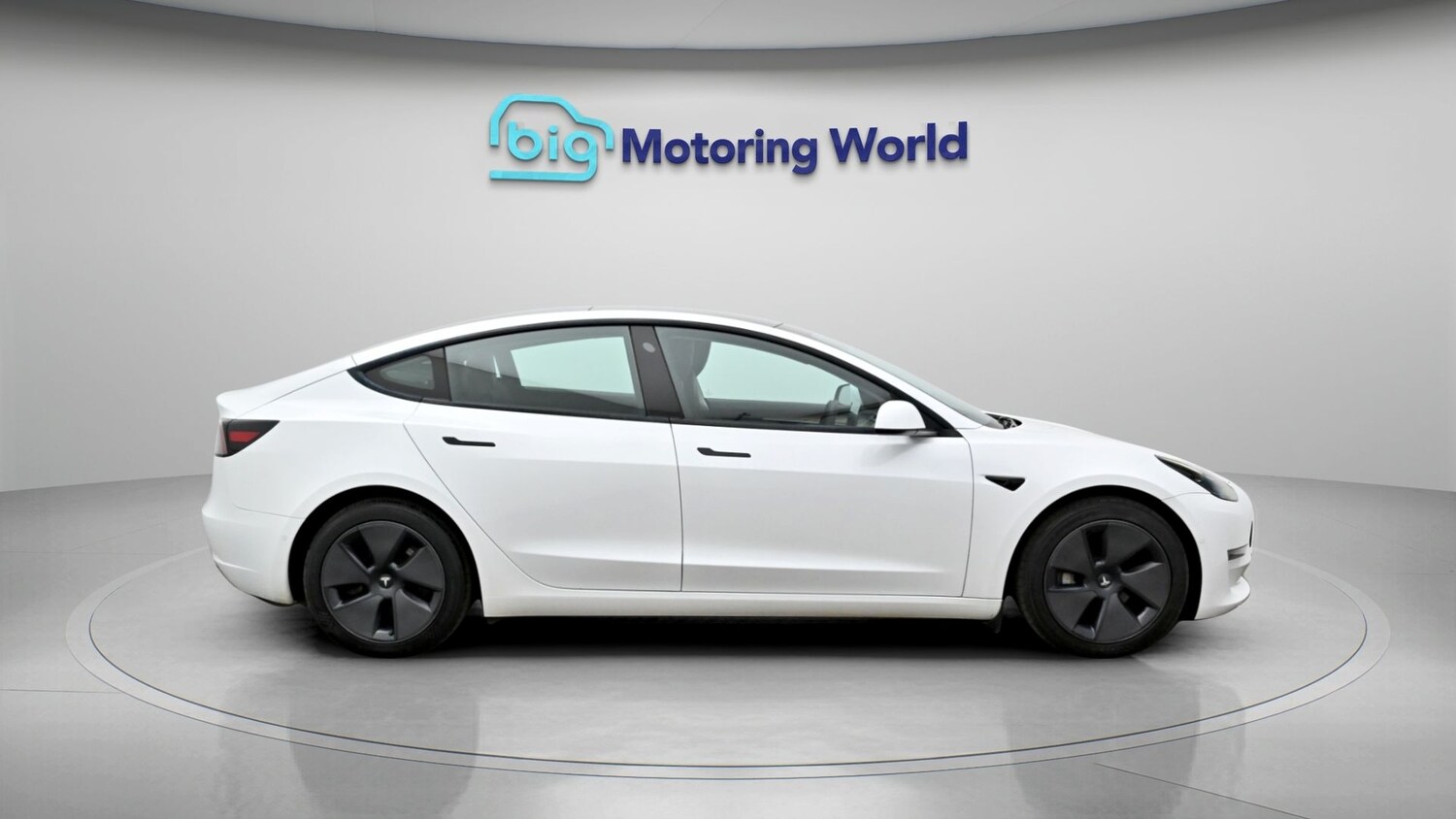 Used Tesla Model 3 2021 for sale - 77932484: Photo 8