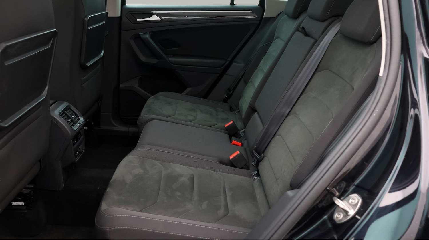 Used Volkswagen Tiguan 2020 for sale - 77276851: Photo 16