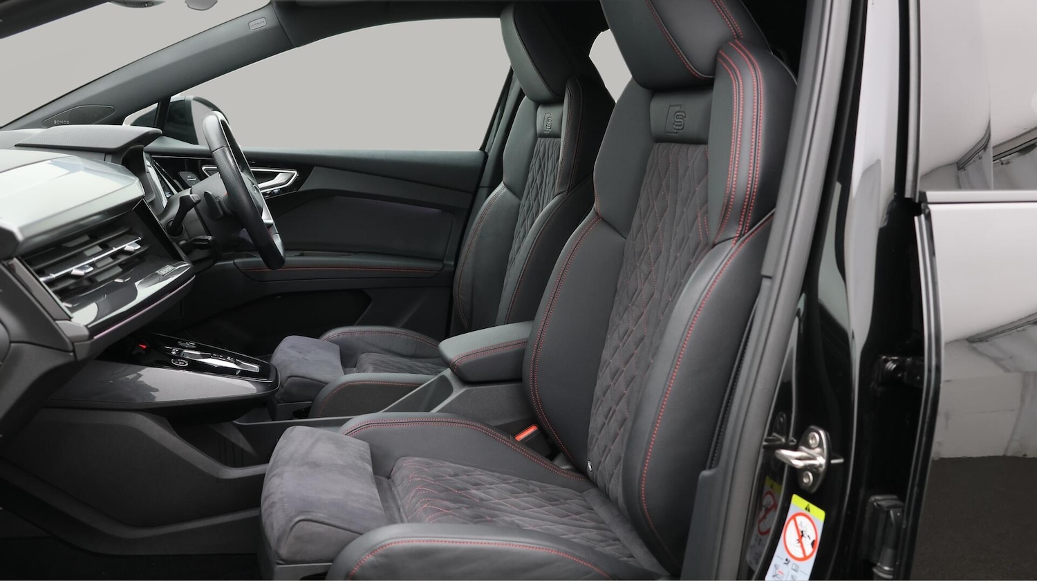 Used Audi Q4 e-tron 2022 for sale - 76549108: Photo 15