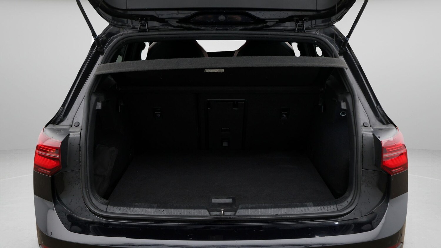 Used Volkswagen Golf 2023 for sale - 77803114: Photo 17