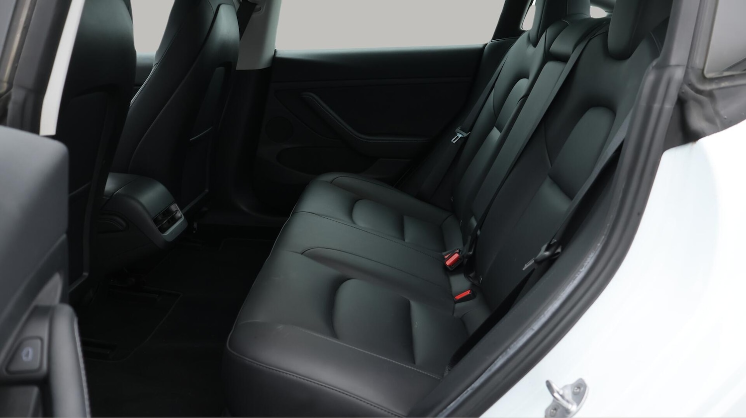 Used Tesla Model 3 2021 for sale - 76121719: Photo 17